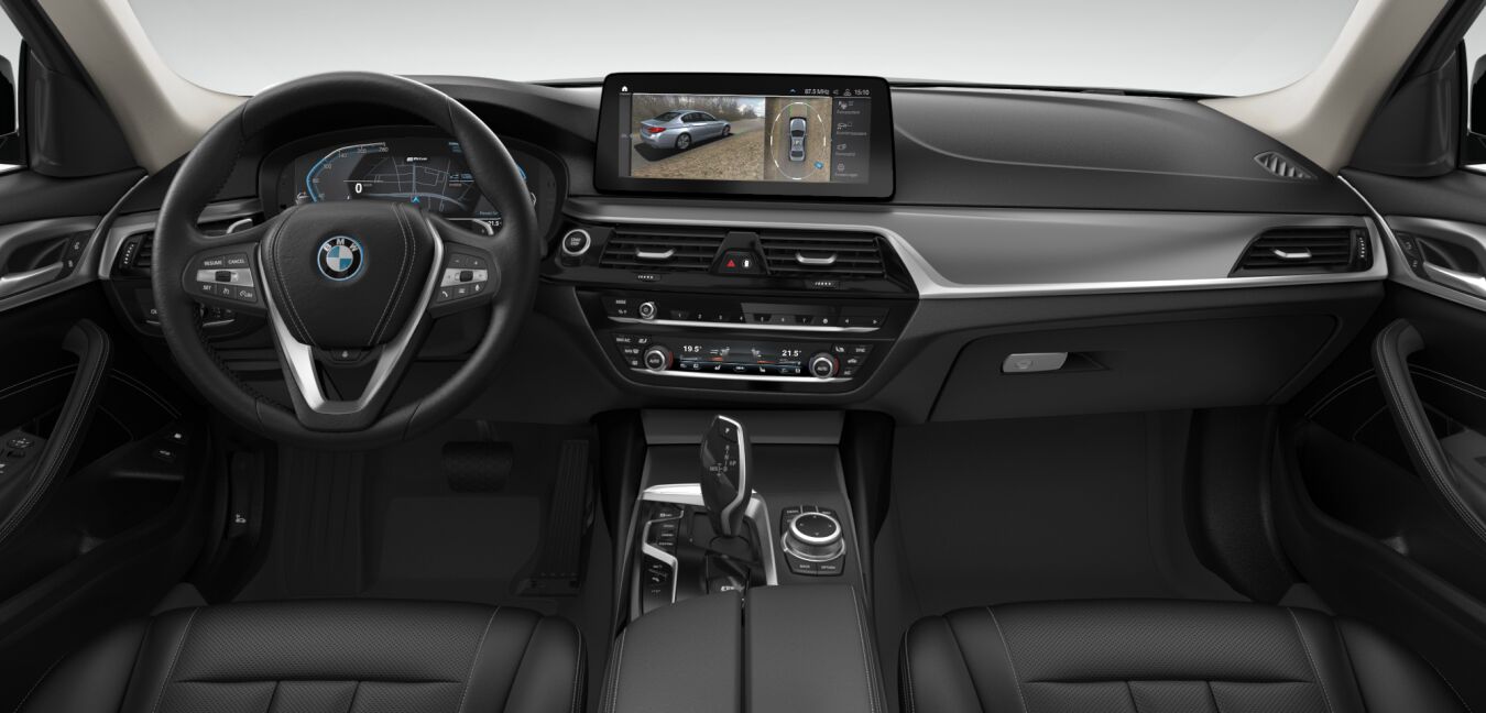 BMW BMW 5er im Innenraum von vorne BMW BMW 5er im Innenraum von vorne