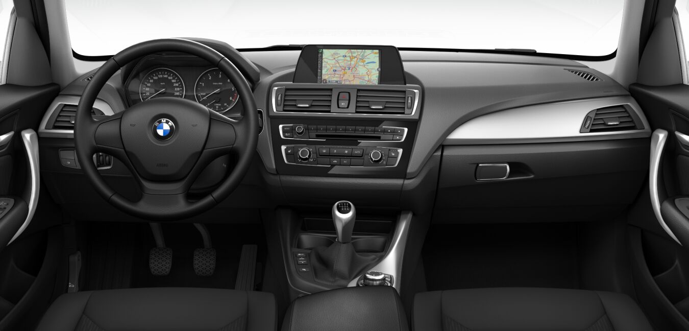BMW BMW 1er im Innenraum von vorne