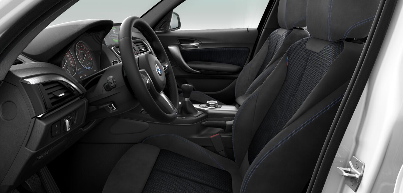 BMW BMW 1er im Innenraum seitlich BMW BMW 1er im Innenraum seitlich