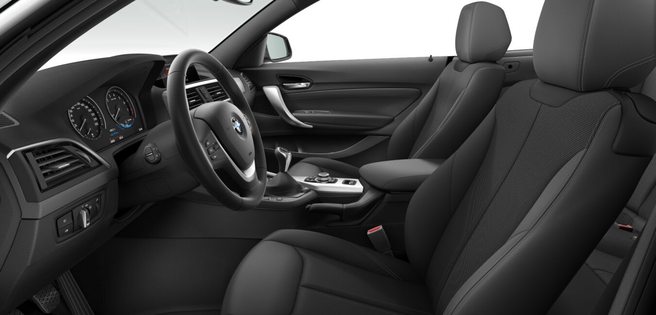 BMW BMW 2er im Innenraum seitlich