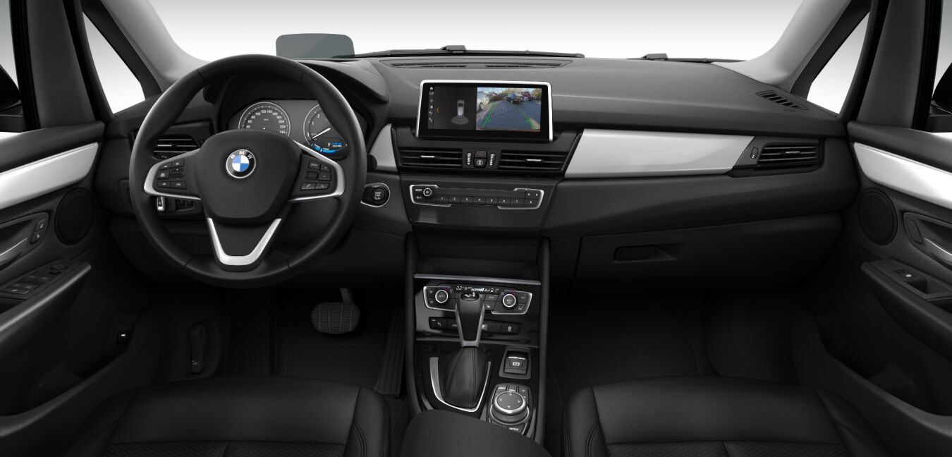 BMW BMW 2er im Innenraum von vorne