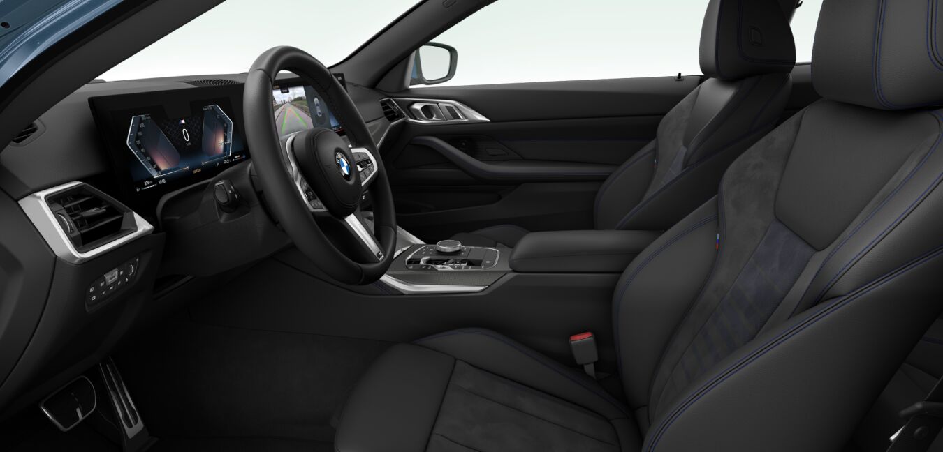 BMW BMW 4er im Innenraum seitlich BMW BMW 4er im Innenraum seitlich