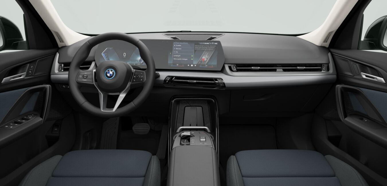 BMW BMW X im Innenraum von vorne
