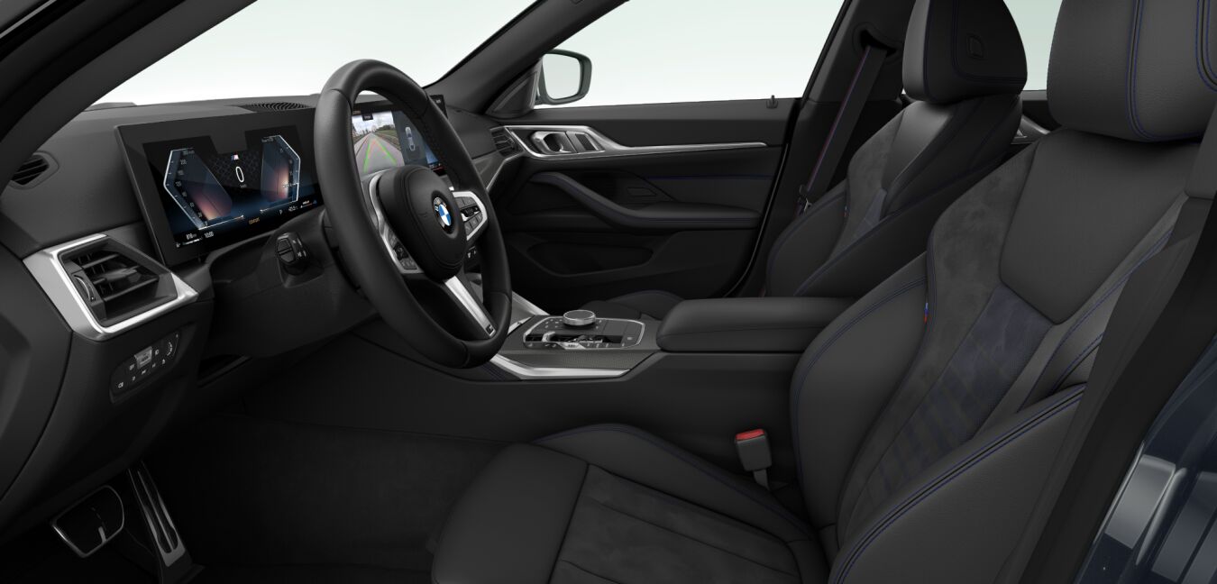 BMW BMW 4er im Innenraum seitlich BMW BMW 4er im Innenraum seitlich