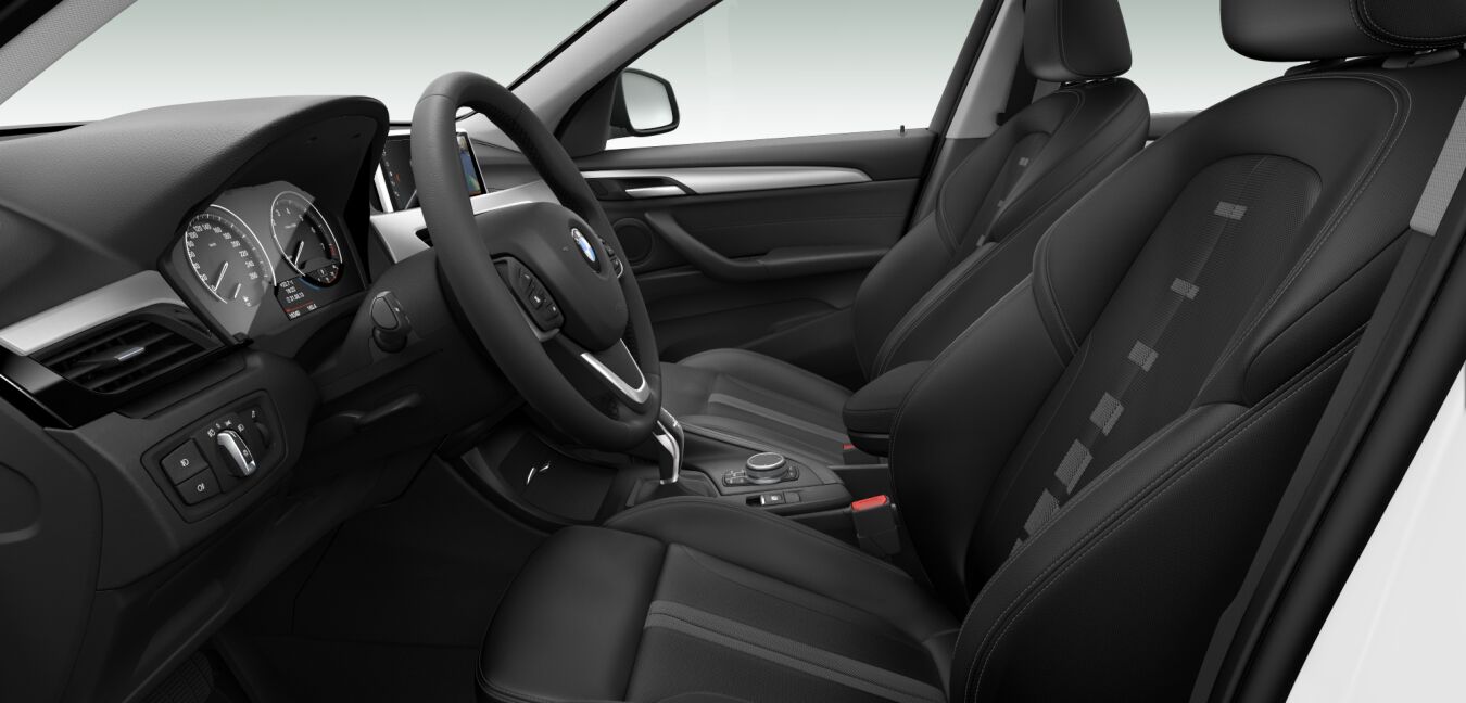 BMW BMW X im Innenraum seitlich BMW BMW X im Innenraum seitlich