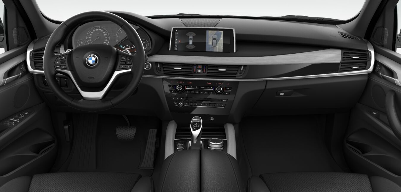 BMW BMW X im Innenraum von vorne