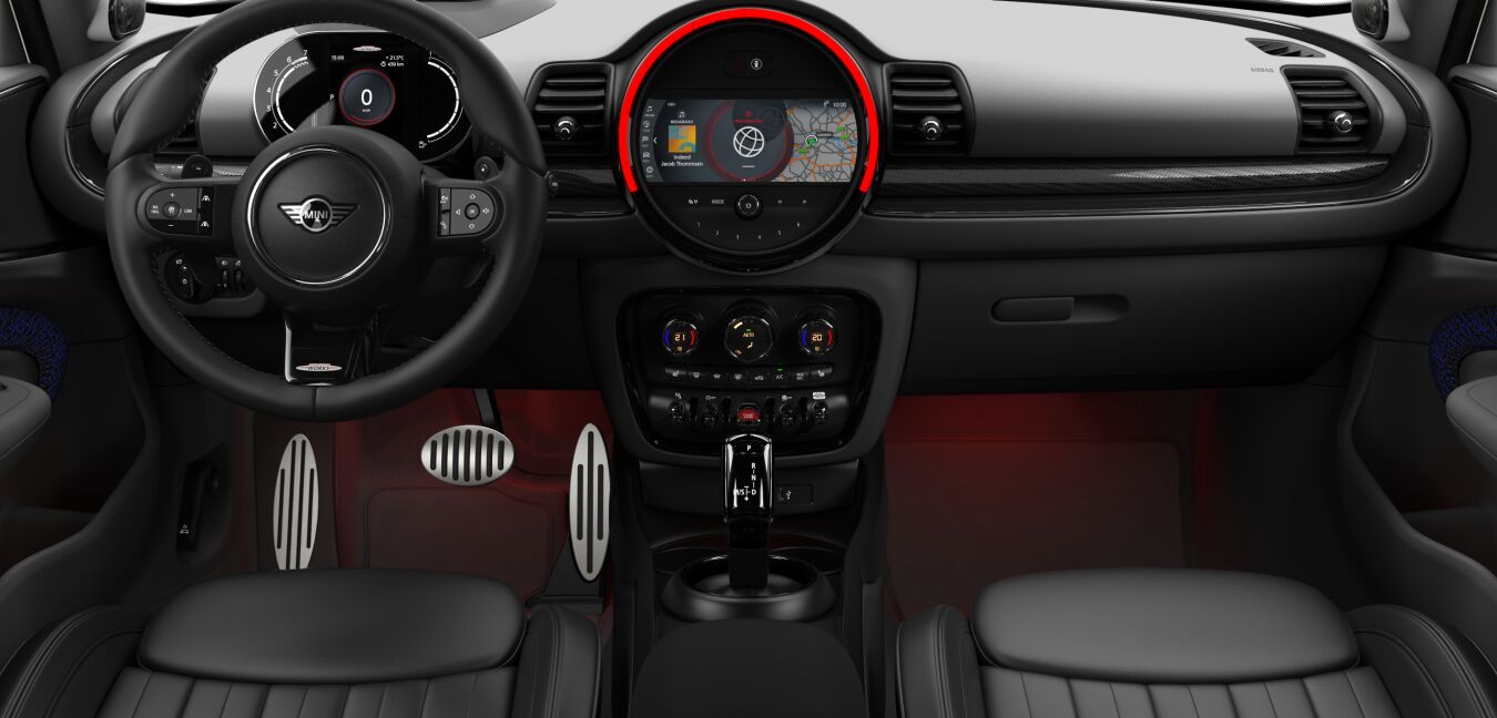 MINI MINI Clubman im Innenraum von vorne MINI MINI Clubman im Innenraum von vorne