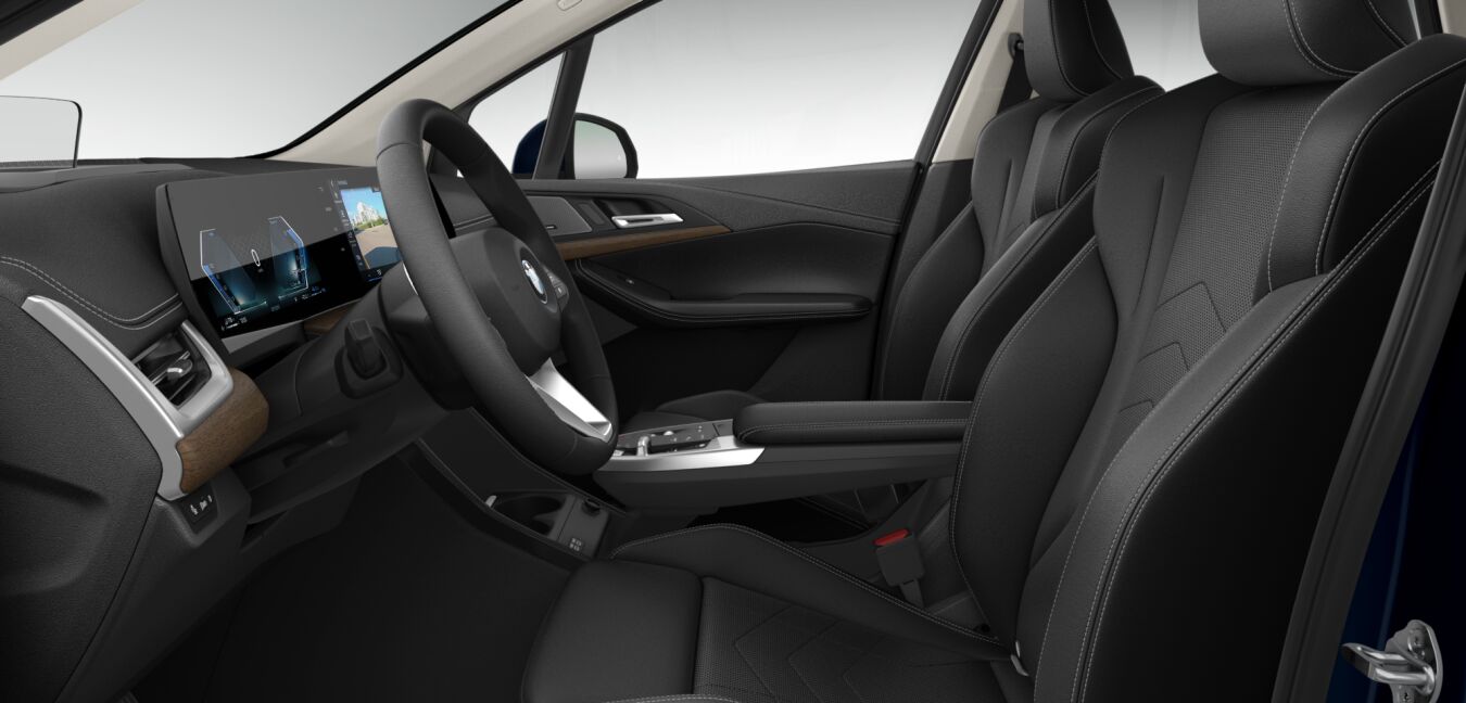 BMW BMW 2er im Innenraum seitlich BMW BMW 2er im Innenraum seitlich
