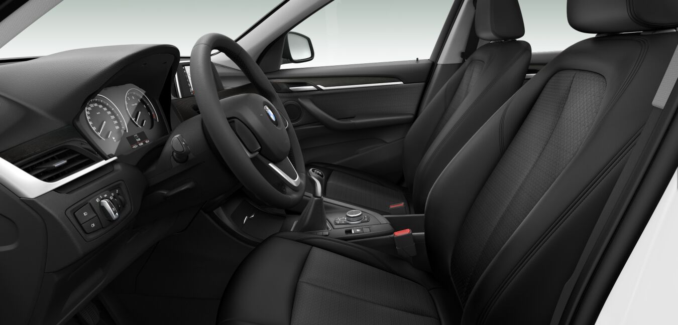 BMW BMW X im Innenraum seitlich BMW BMW X im Innenraum seitlich