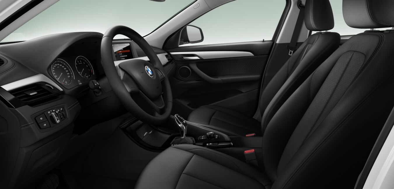 BMW BMW X im Innenraum seitlich BMW BMW X im Innenraum seitlich
