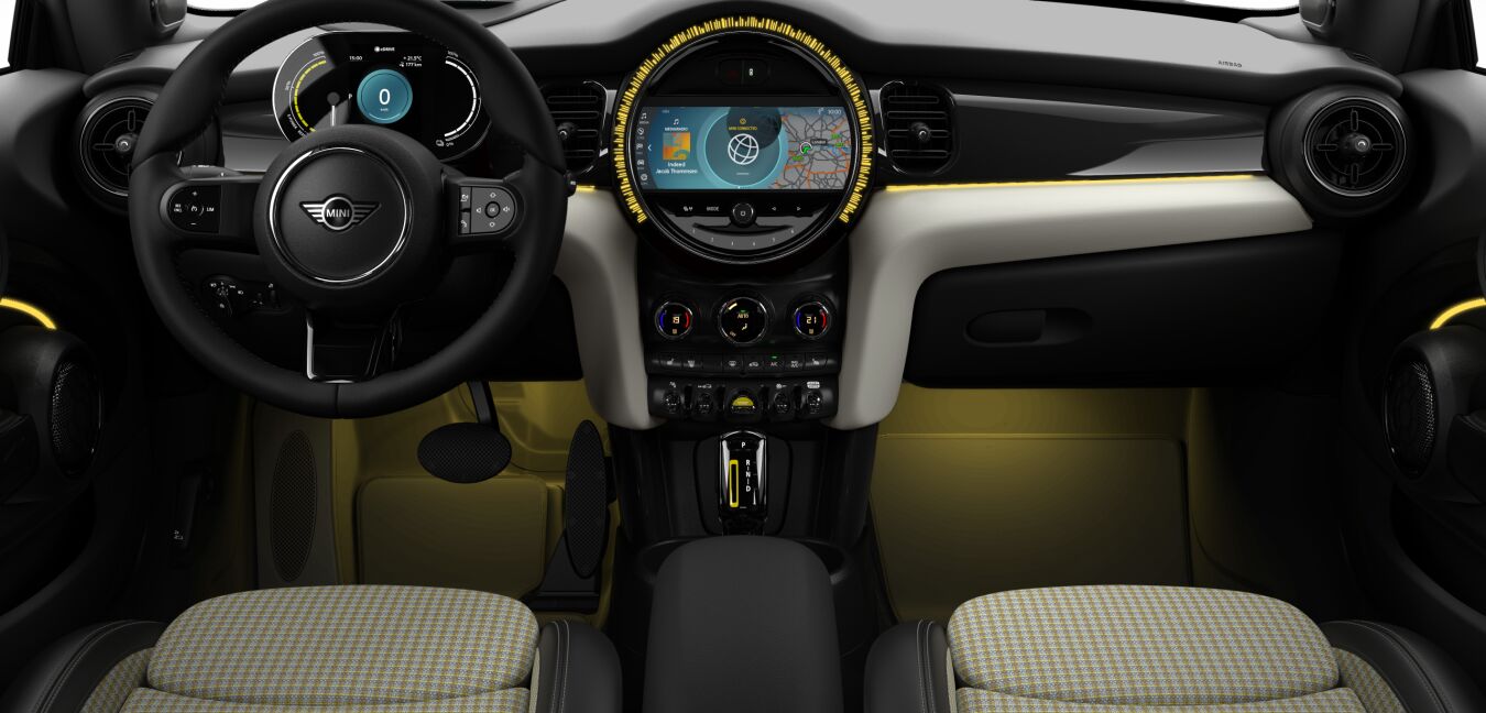 MINI MINI 3-Türer im Innenraum von vorne