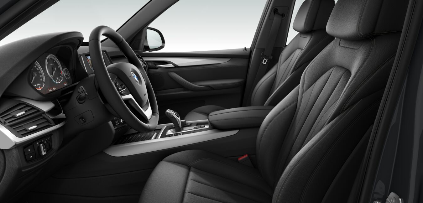BMW BMW X im Innenraum seitlich