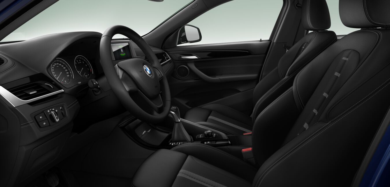 BMW BMW X im Innenraum seitlich BMW BMW X im Innenraum seitlich