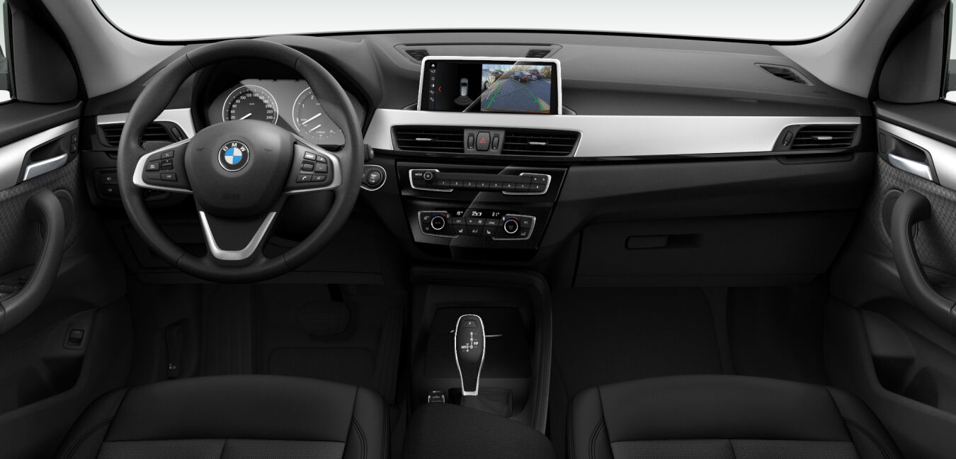 BMW BMW X im Innenraum von vorne