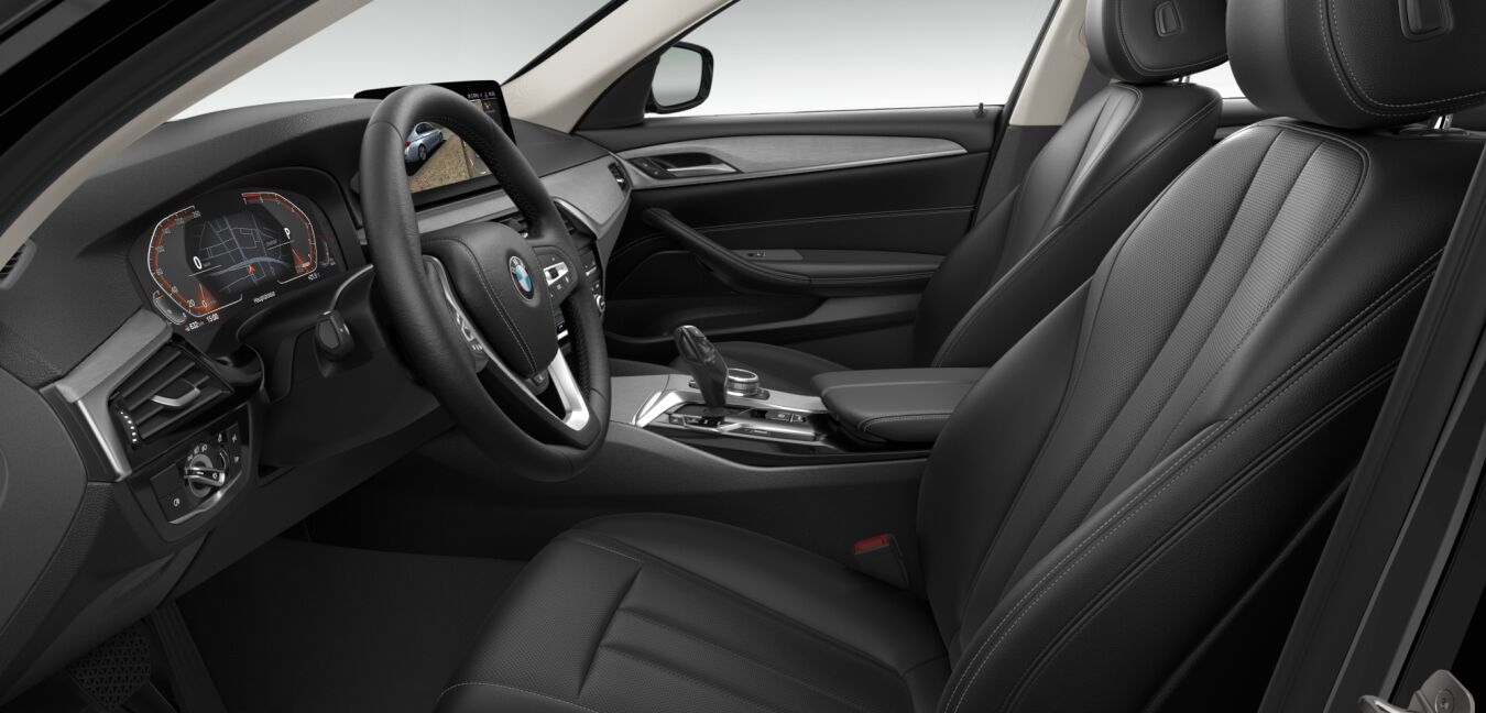 BMW BMW 5er im Innenraum seitlich BMW BMW 5er im Innenraum seitlich