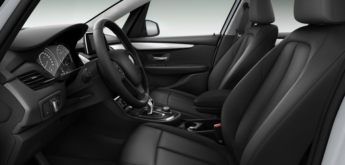 BMW BMW 2er im Innenraum seitlich BMW BMW 2er im Innenraum seitlich