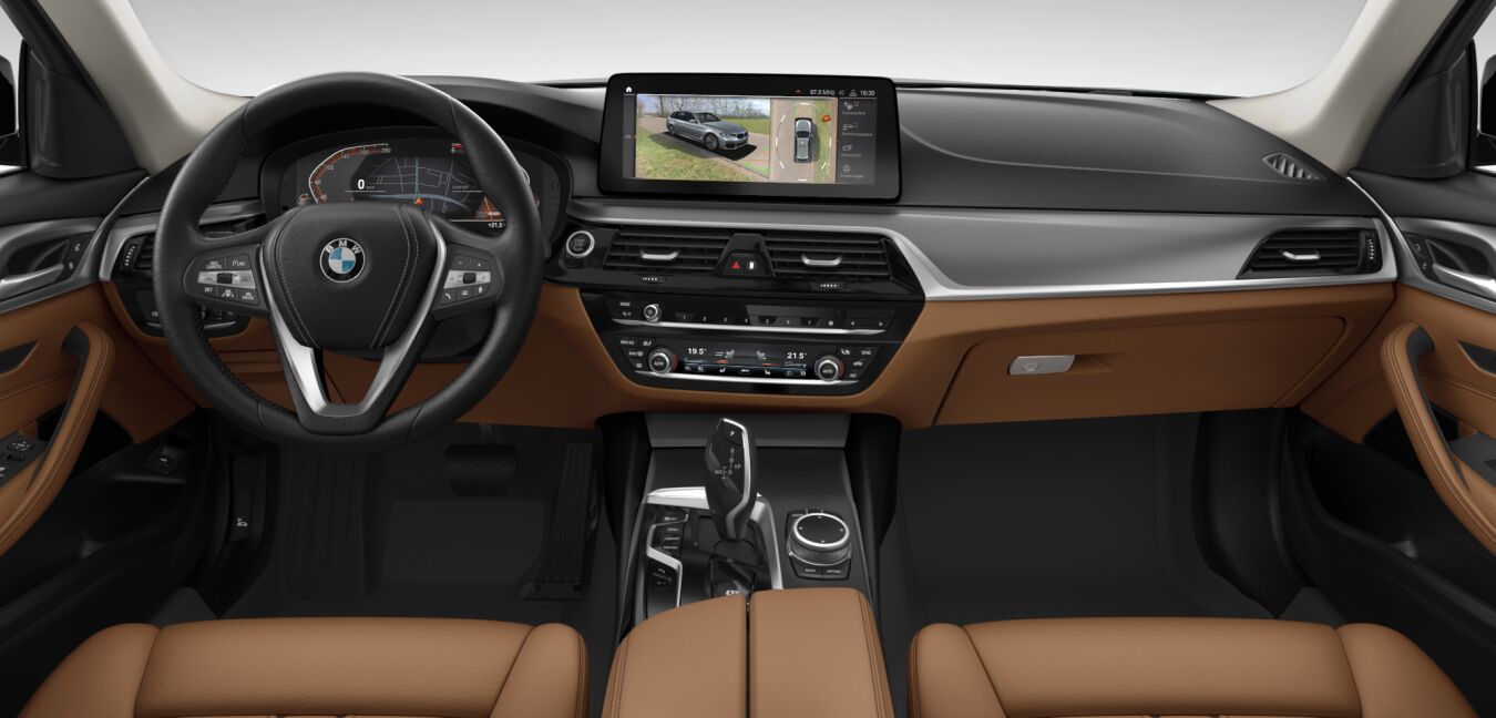 BMW BMW 5er im Innenraum von vorne BMW BMW 5er im Innenraum von vorne