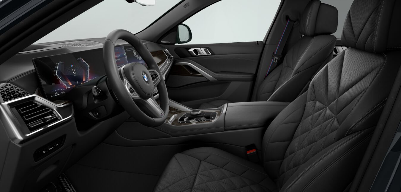 BMW BMW X im Innenraum seitlich