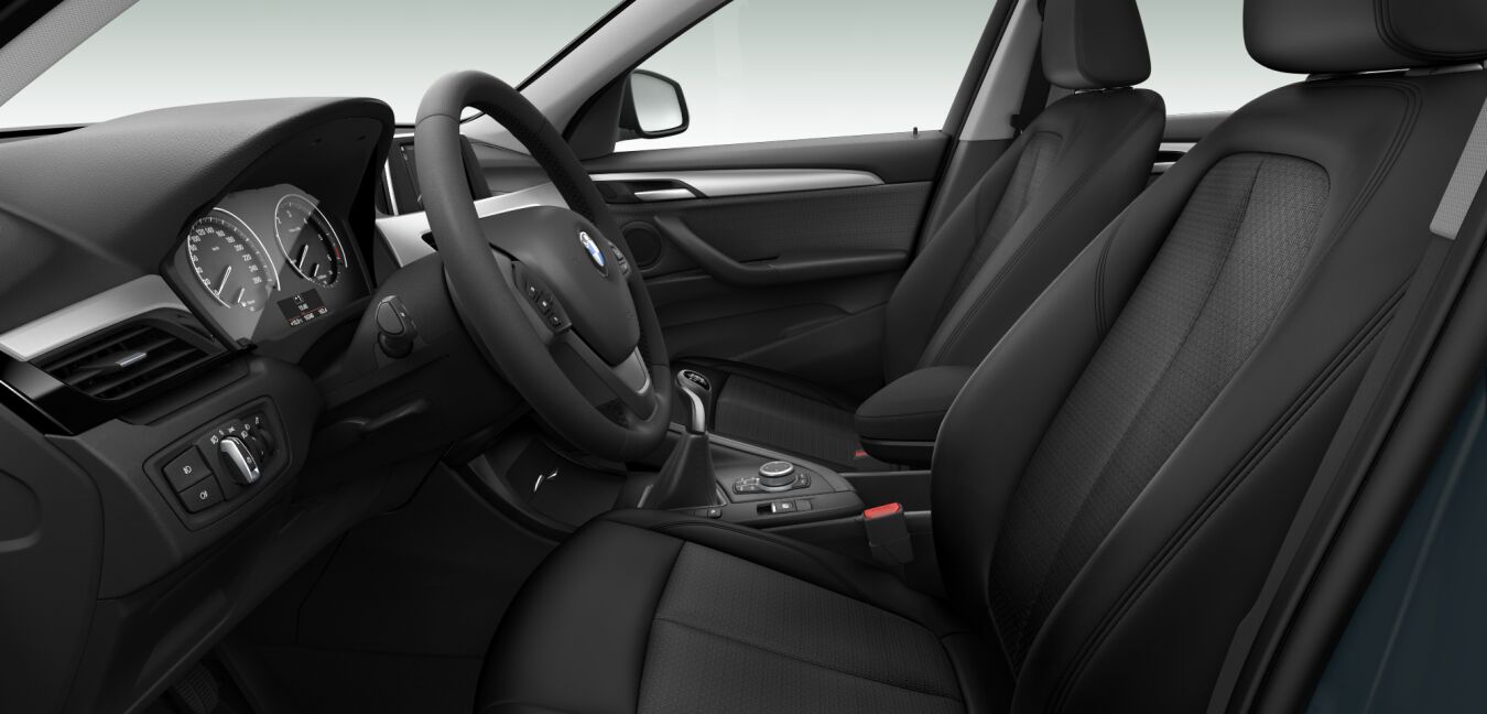 BMW BMW X im Innenraum seitlich BMW BMW X im Innenraum seitlich