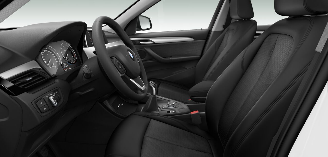 BMW BMW X im Innenraum seitlich BMW BMW X im Innenraum seitlich