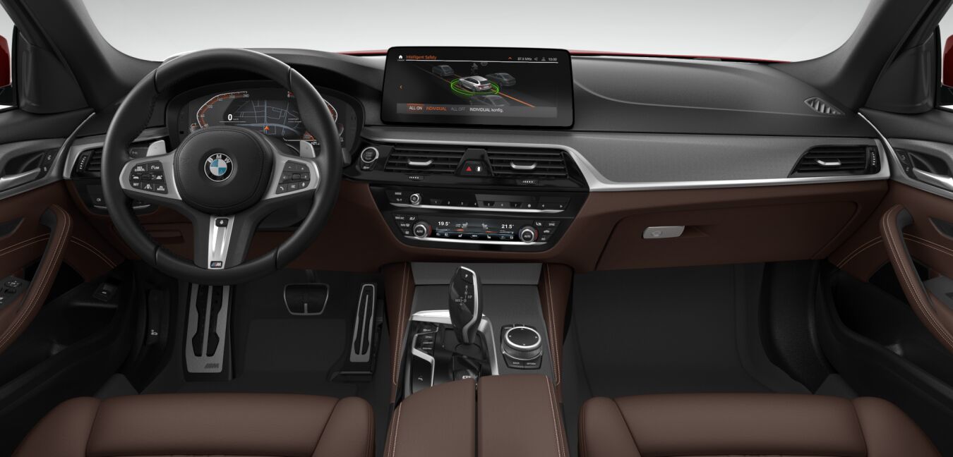 BMW BMW 5er im Innenraum von vorne BMW BMW 5er im Innenraum von vorne