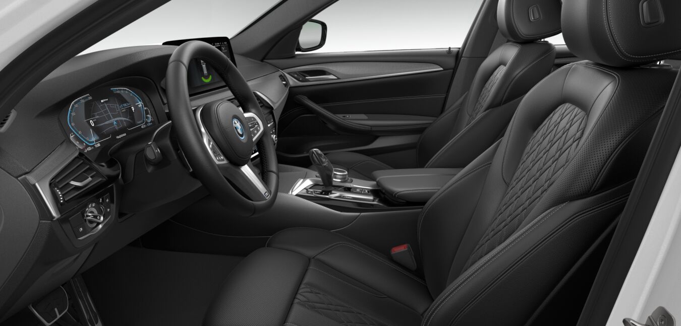 BMW BMW 5er im Innenraum seitlich