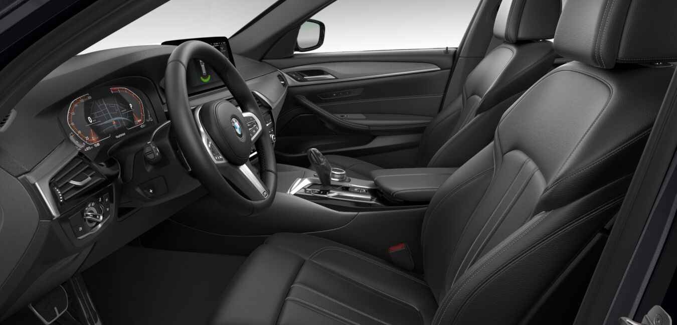 BMW BMW 5er im Innenraum seitlich BMW BMW 5er im Innenraum seitlich
