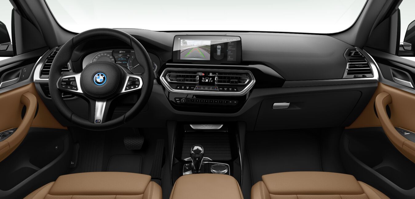 BMW BMW X im Innenraum von vorne