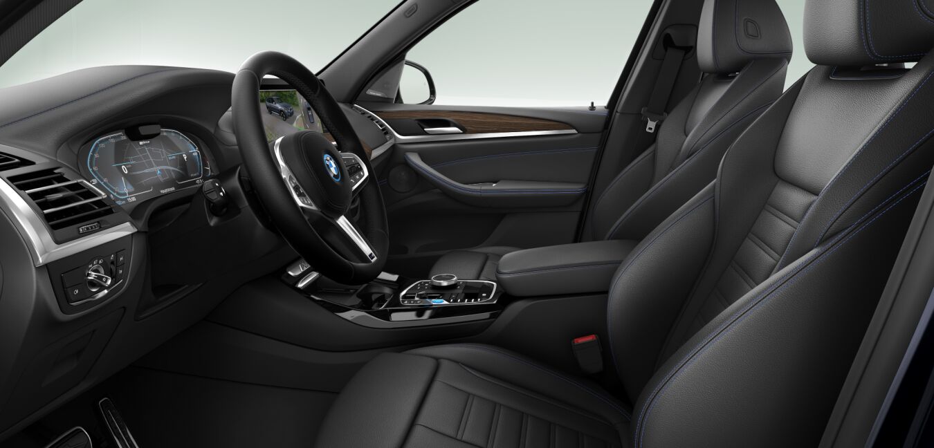 BMW BMW I im Innenraum seitlich