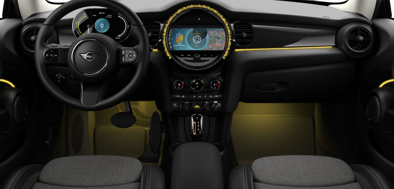 MINI MINI 3-Türer im Innenraum von vorne