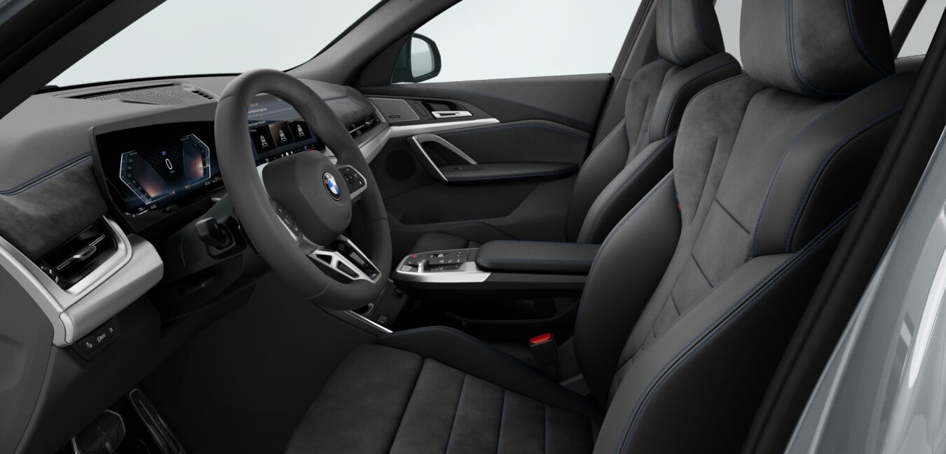 BMW BMW X im Innenraum seitlich
