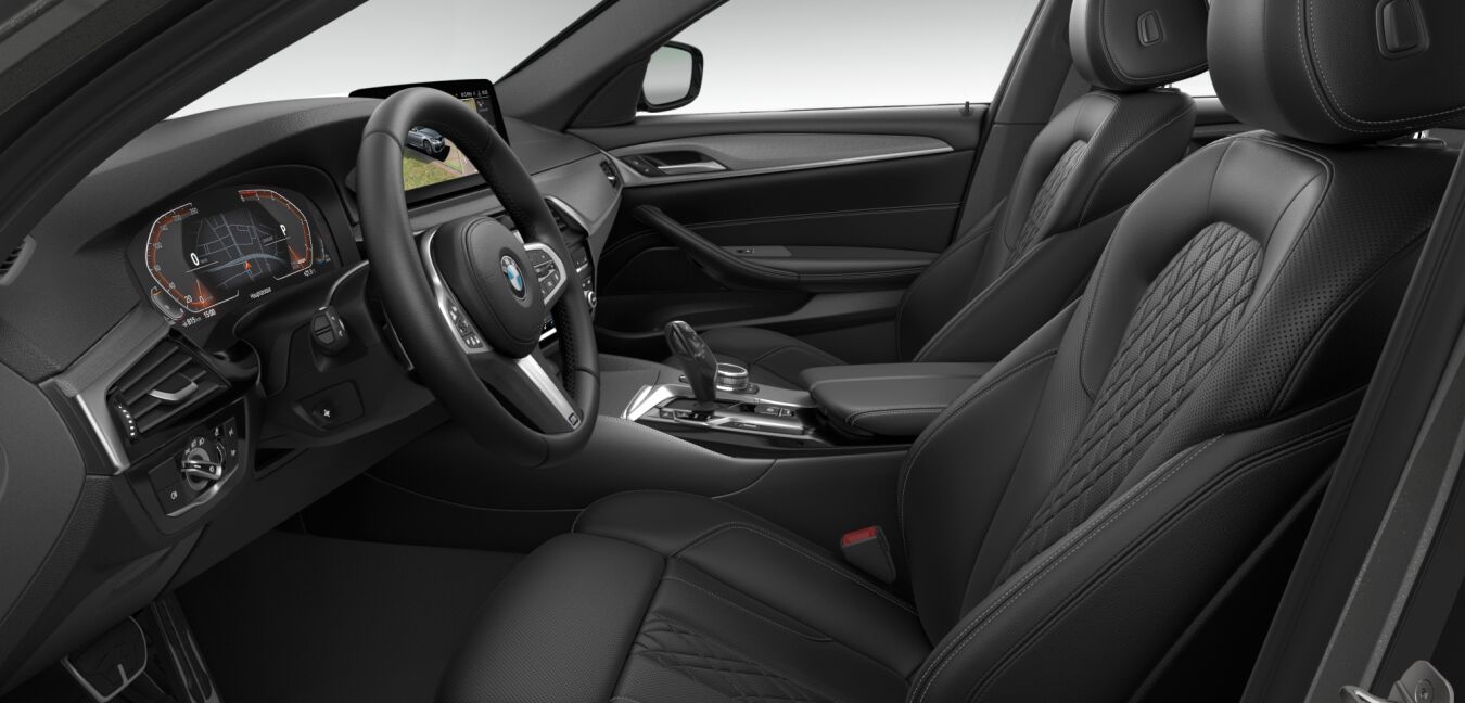 BMW BMW 5er im Innenraum seitlich BMW BMW 5er im Innenraum seitlich