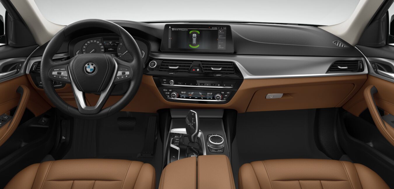 BMW BMW 5er im Innenraum von vorne BMW BMW 5er im Innenraum von vorne