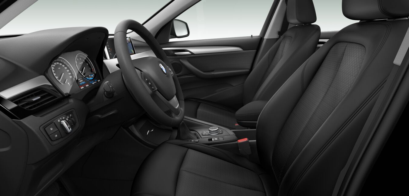 BMW BMW X im Innenraum seitlich BMW BMW X im Innenraum seitlich