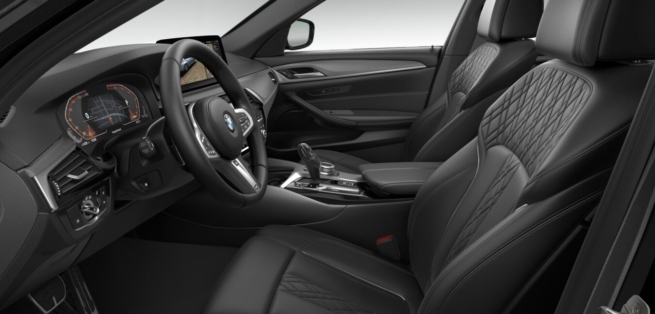 BMW BMW 5er im Innenraum seitlich BMW BMW 5er im Innenraum seitlich