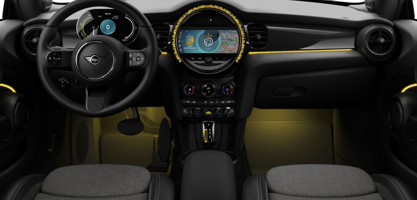 MINI MINI 3-Türer im Innenraum von vorne MINI MINI 3-Türer im Innenraum von vorne