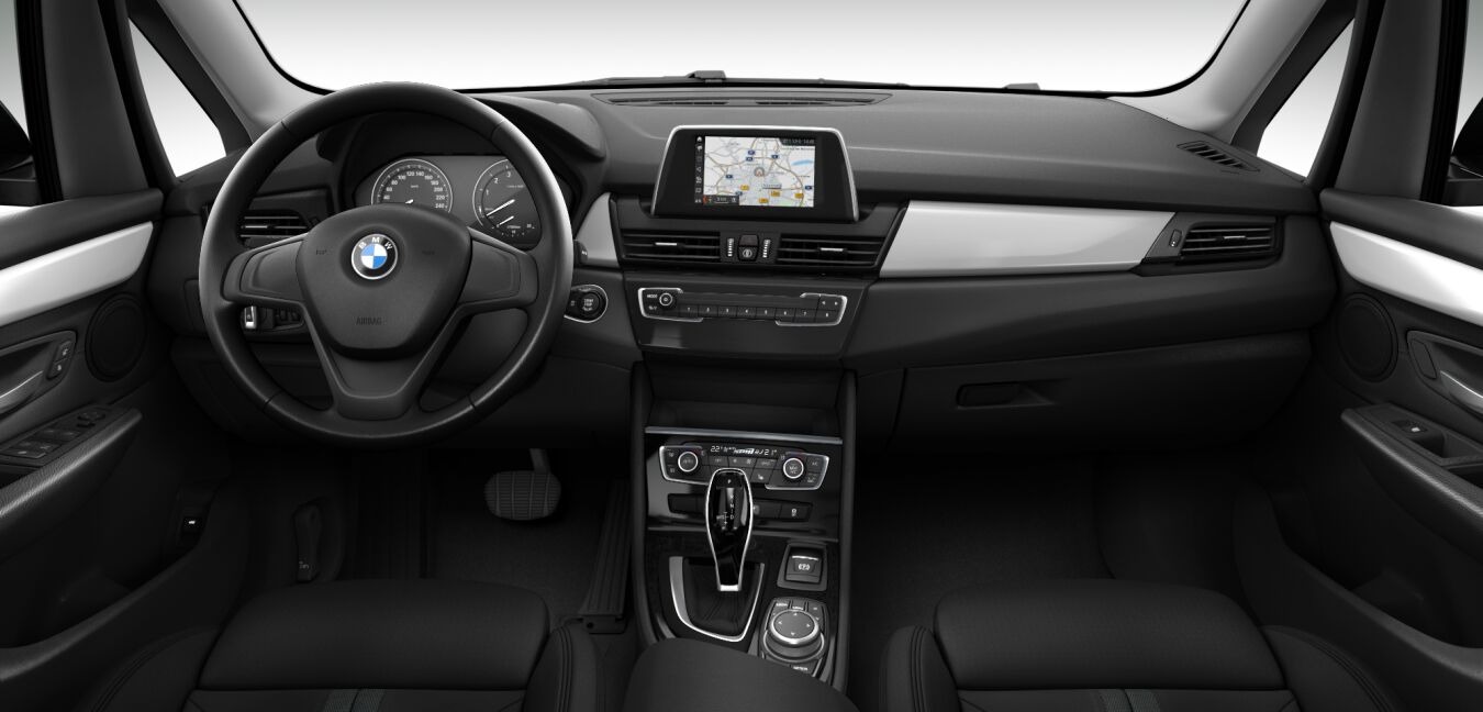 BMW BMW 2er im Innenraum von vorne BMW BMW 2er im Innenraum von vorne