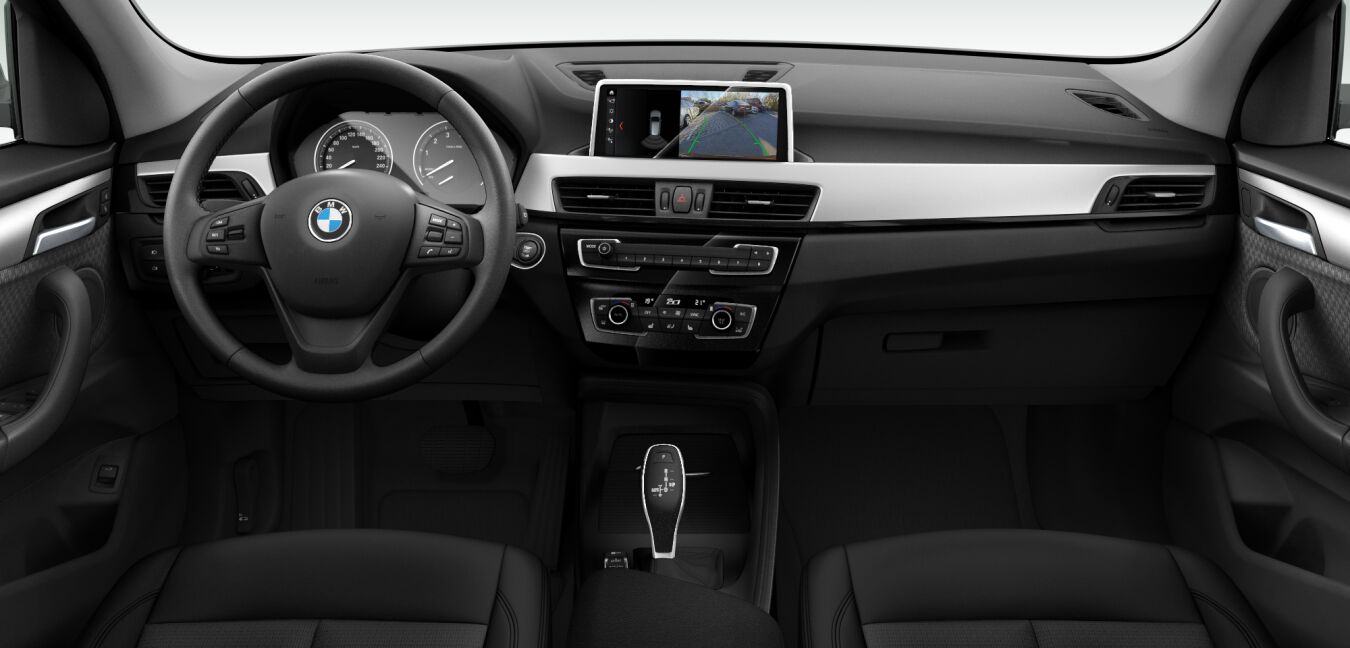 BMW BMW X im Innenraum von vorne