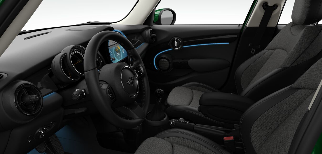 MINI MINI 5-Türer im Innenraum seitlich MINI MINI 5-Türer im Innenraum seitlich