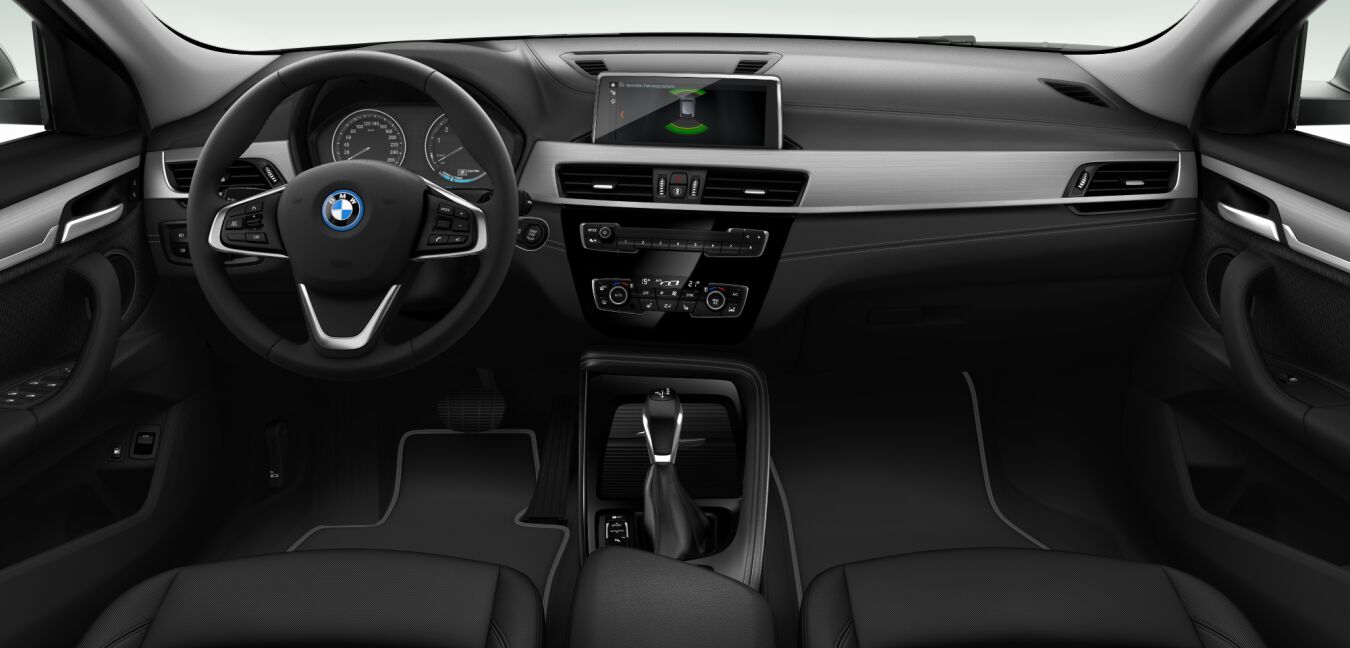 BMW BMW X im Innenraum von vorne
