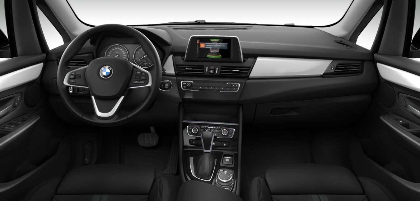 BMW BMW 2er im Innenraum von vorne