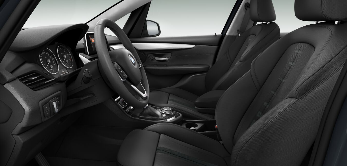 BMW BMW 2er im Innenraum seitlich
