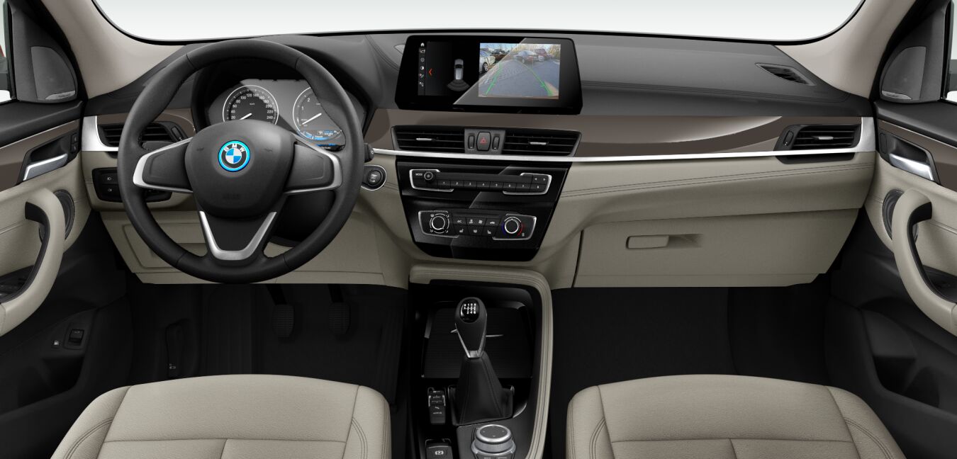 BMW BMW X im Innenraum von vorne BMW BMW X im Innenraum von vorne