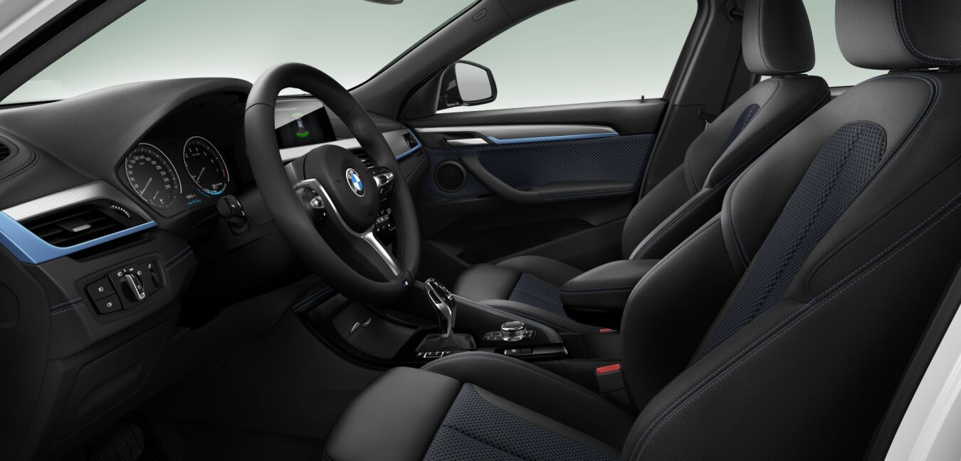 BMW BMW X im Innenraum seitlich BMW BMW X im Innenraum seitlich