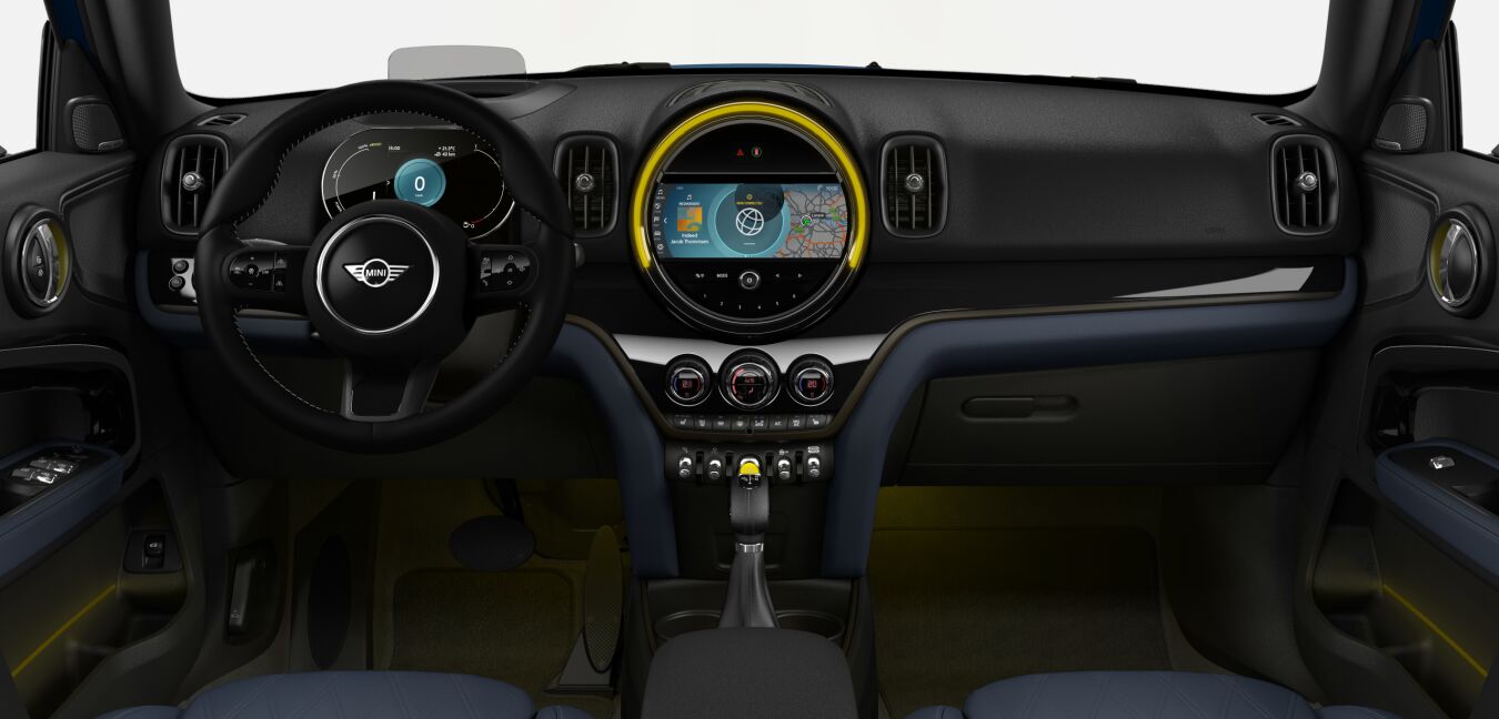 MINI MINI Countryman im Innenraum von vorne