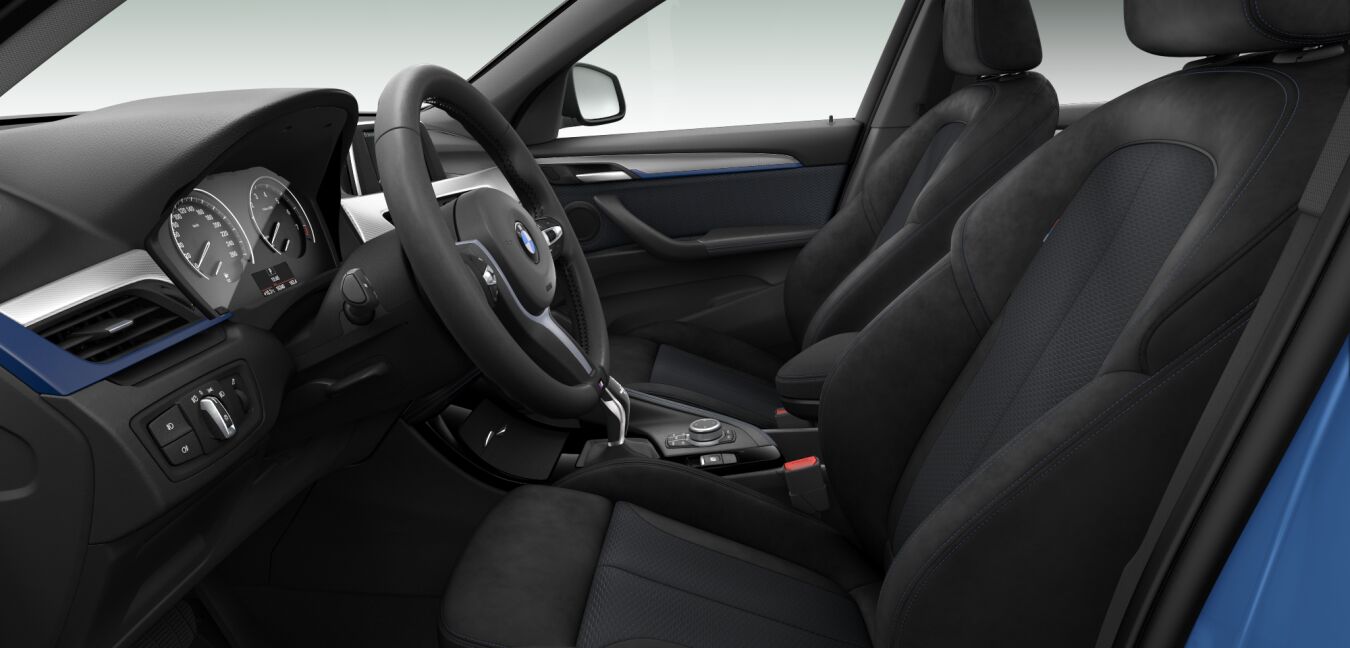 BMW BMW X im Innenraum seitlich