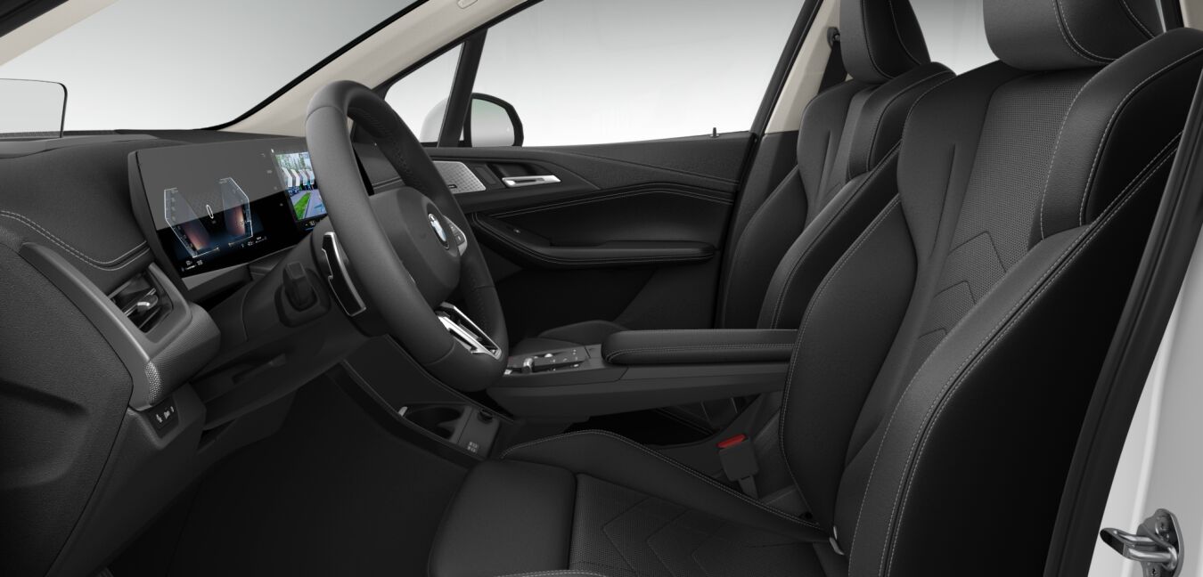 BMW BMW 2er im Innenraum seitlich BMW BMW 2er im Innenraum seitlich