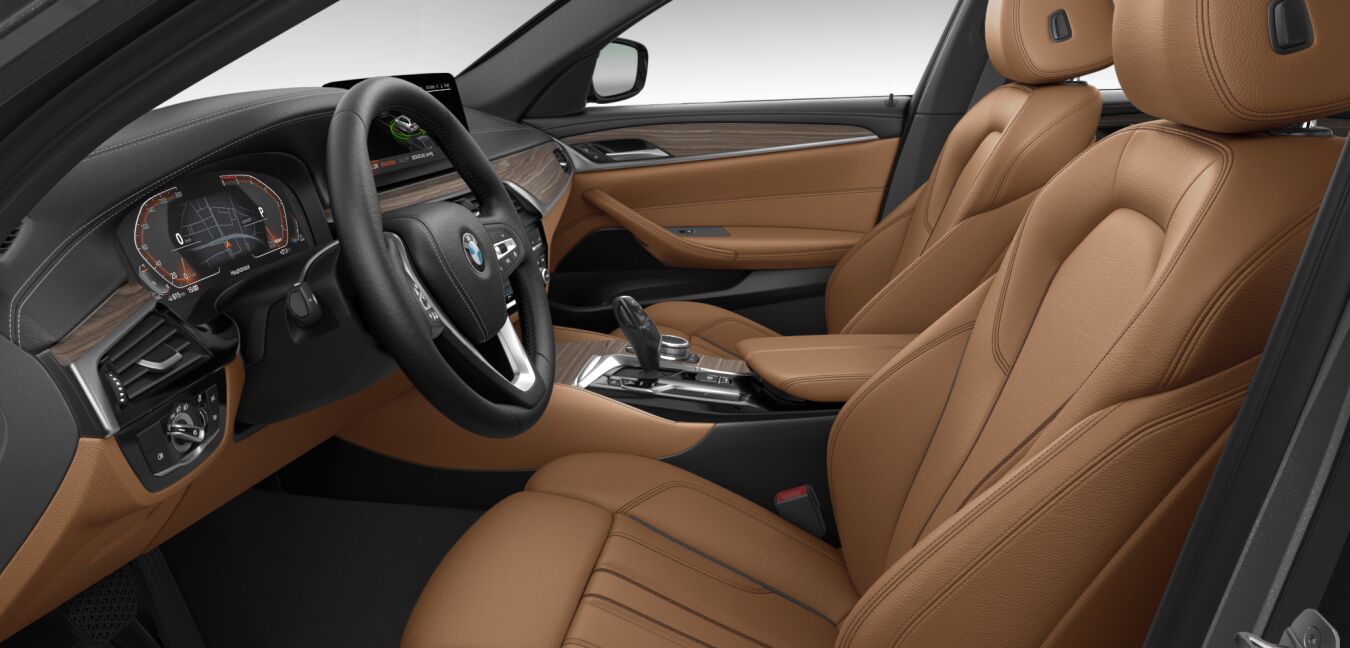 BMW BMW 5er im Innenraum seitlich