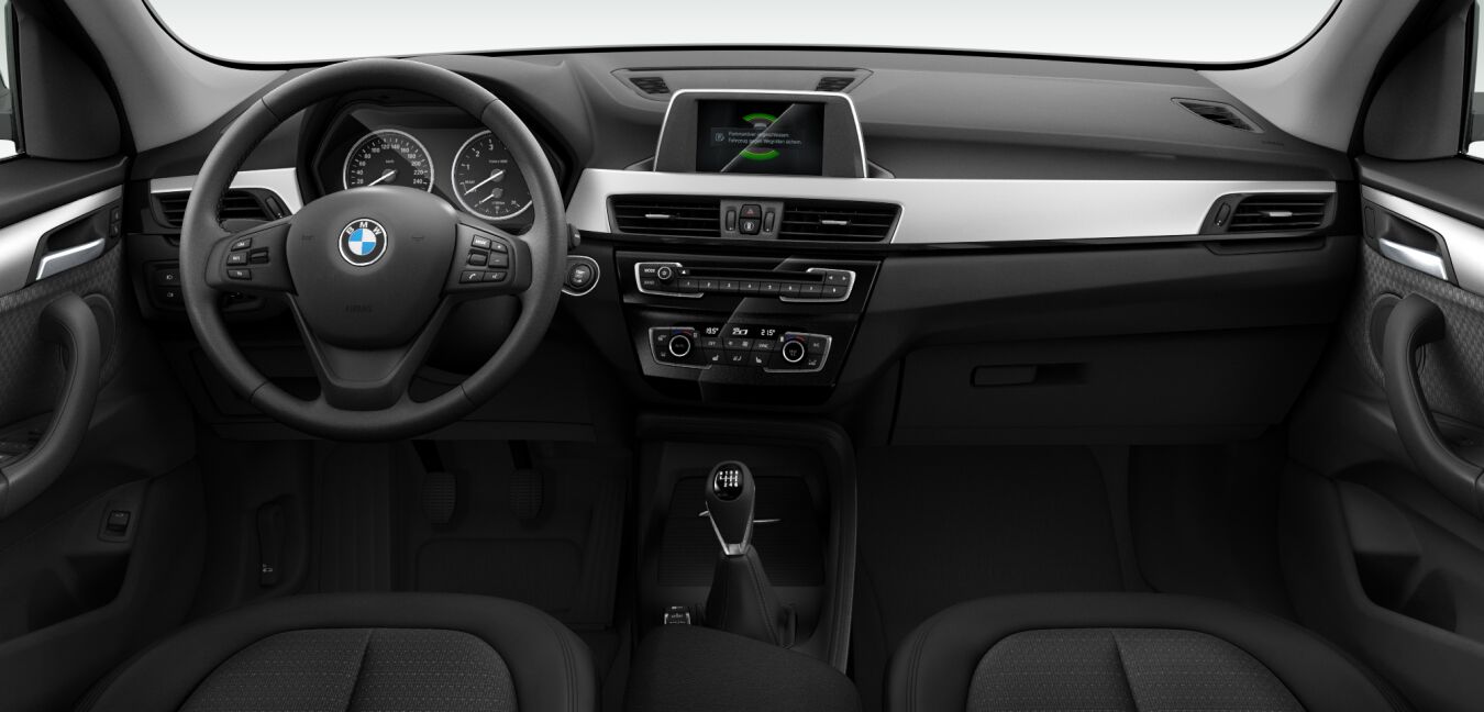 BMW BMW X im Innenraum von vorne
