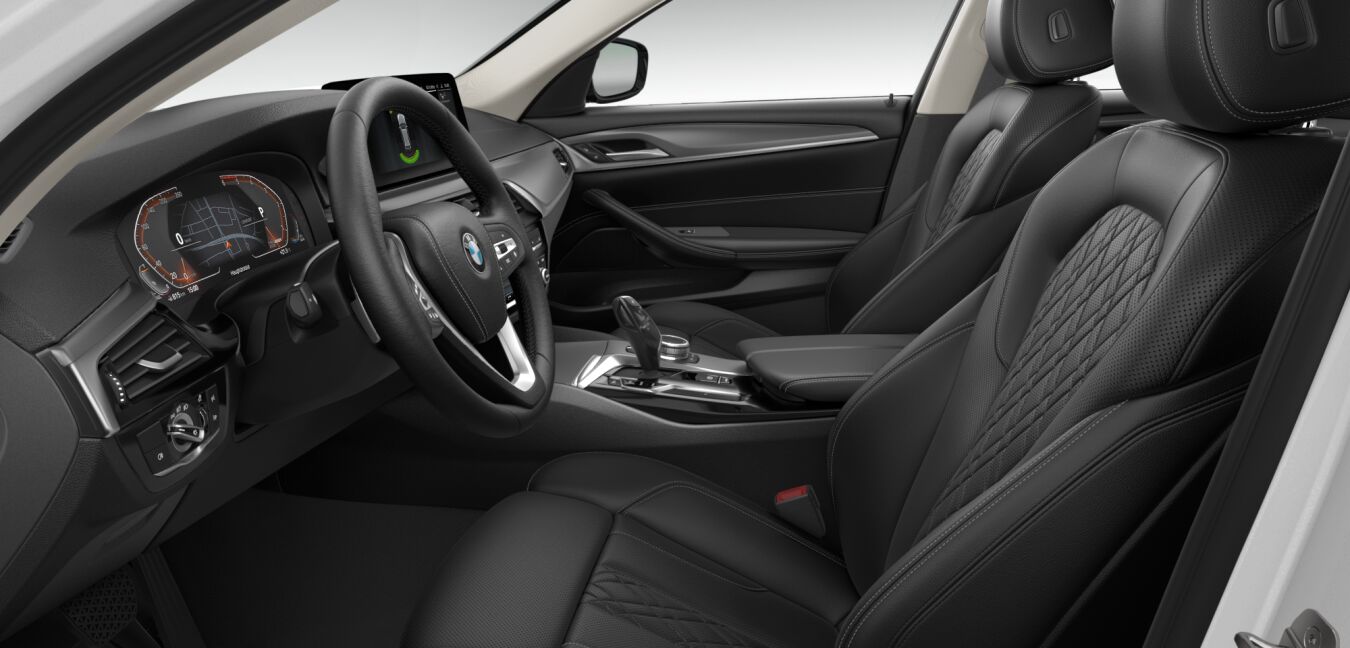 BMW BMW 5er im Innenraum seitlich